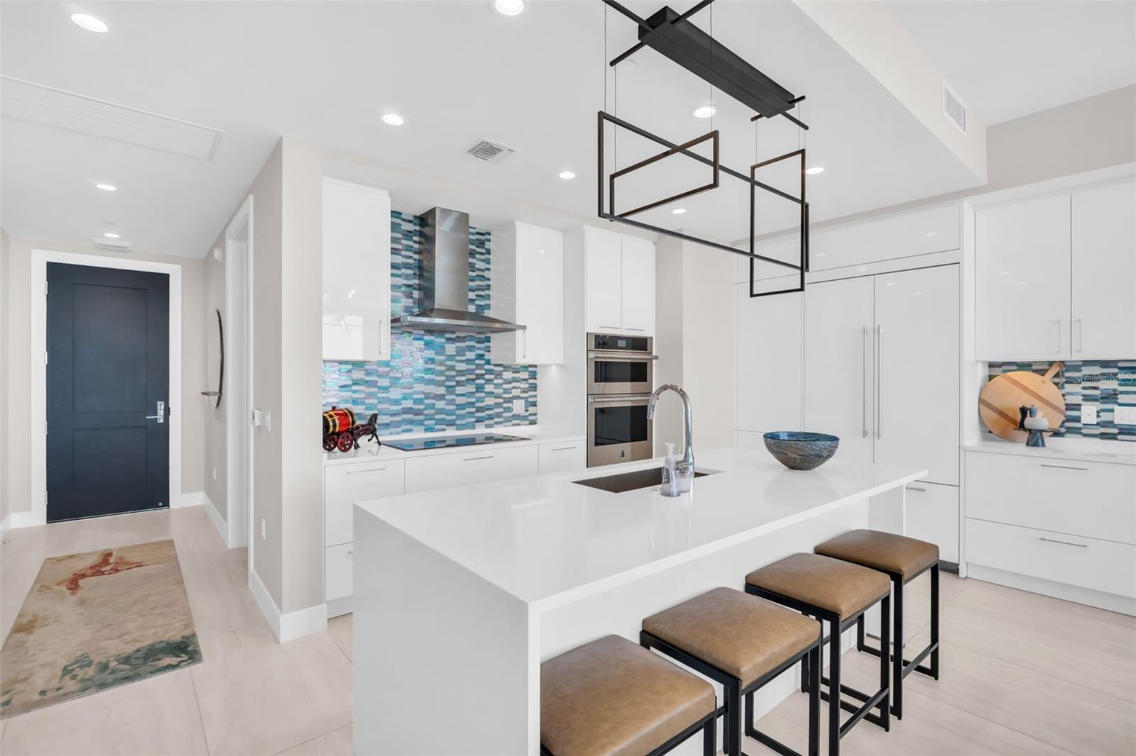 Image 16 of 69 For 301 1st Street S 3306