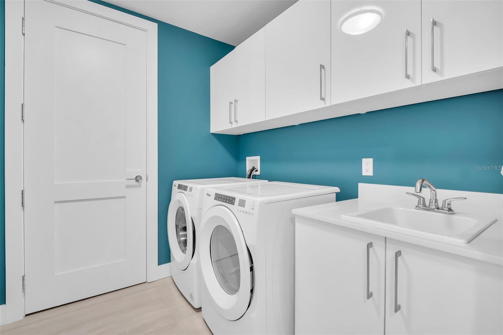 Image 27 of 69 For 301 1st Street S 3306