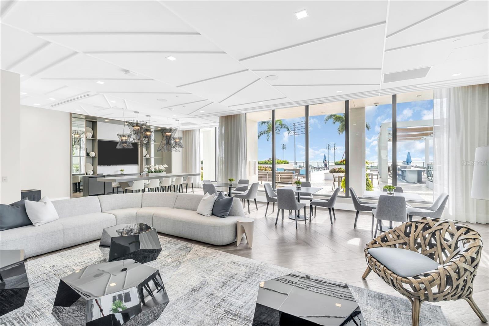 Image 53 of 69 For 301 1st Street S 3306