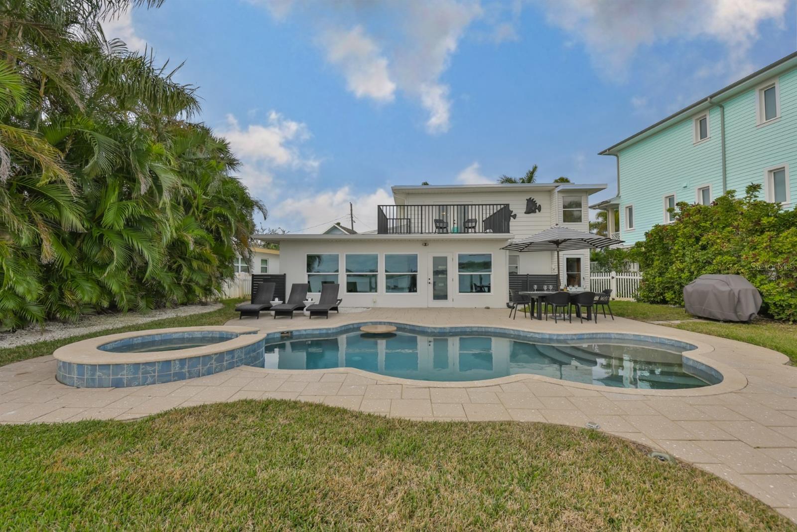 Image 12 of 44 For 387 12th Avenue