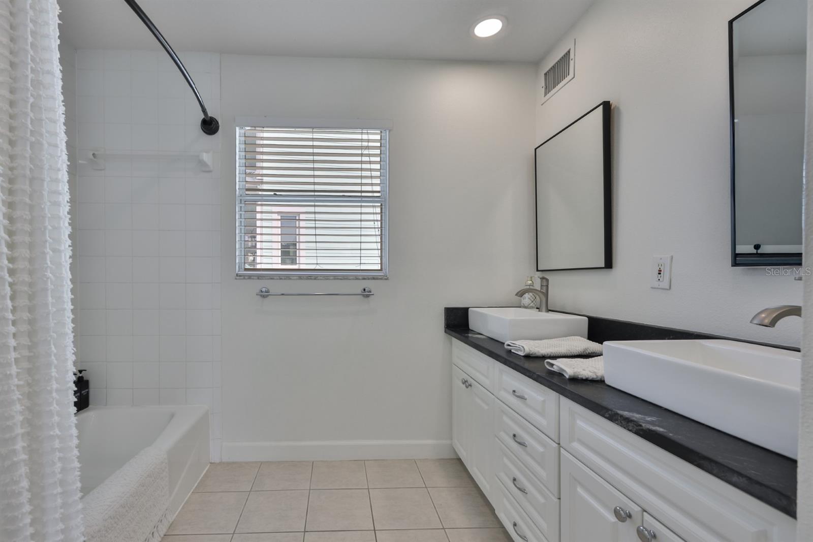 Image 37 of 44 For 387 12th Avenue