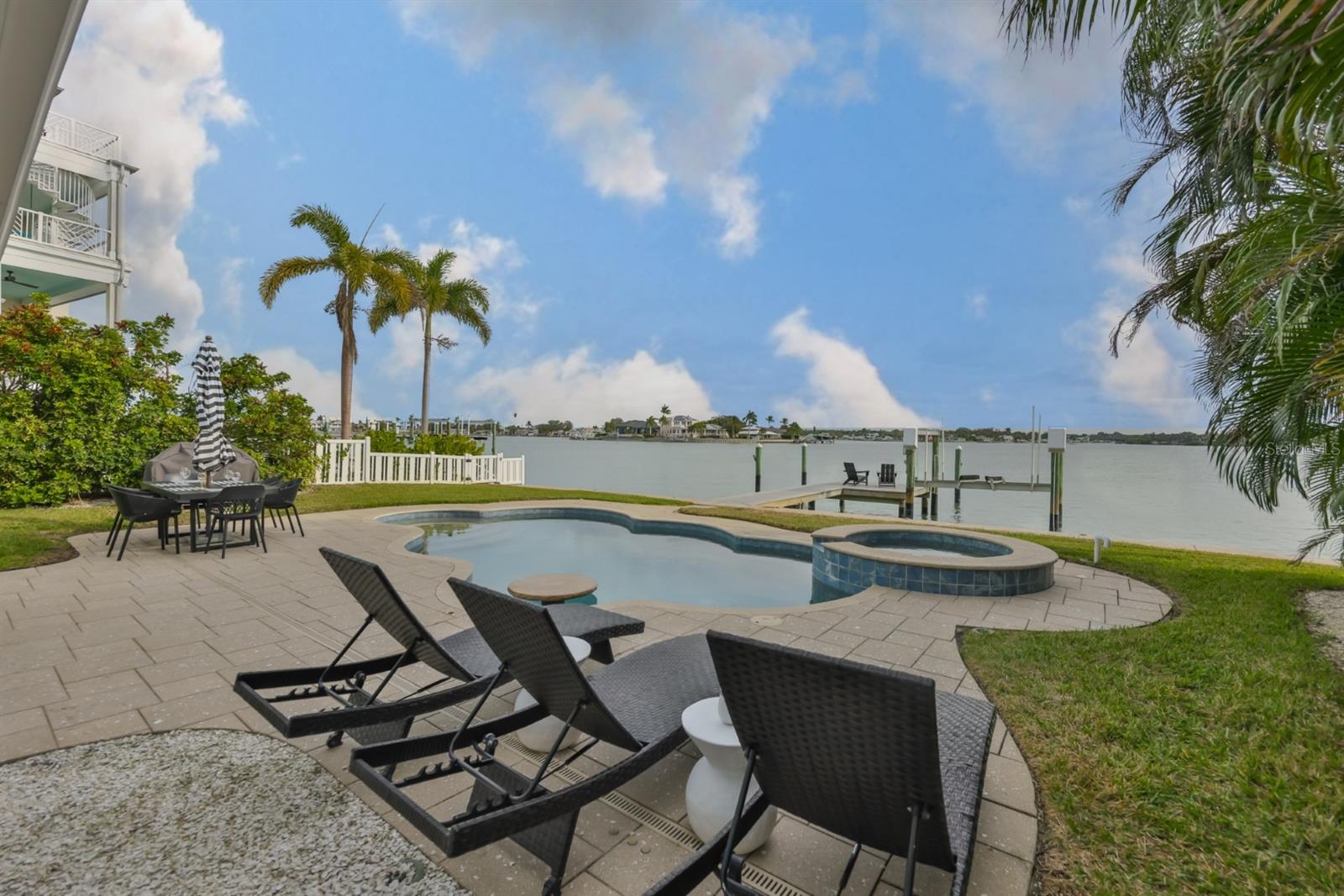 Image 6 of 44 For 387 12th Avenue