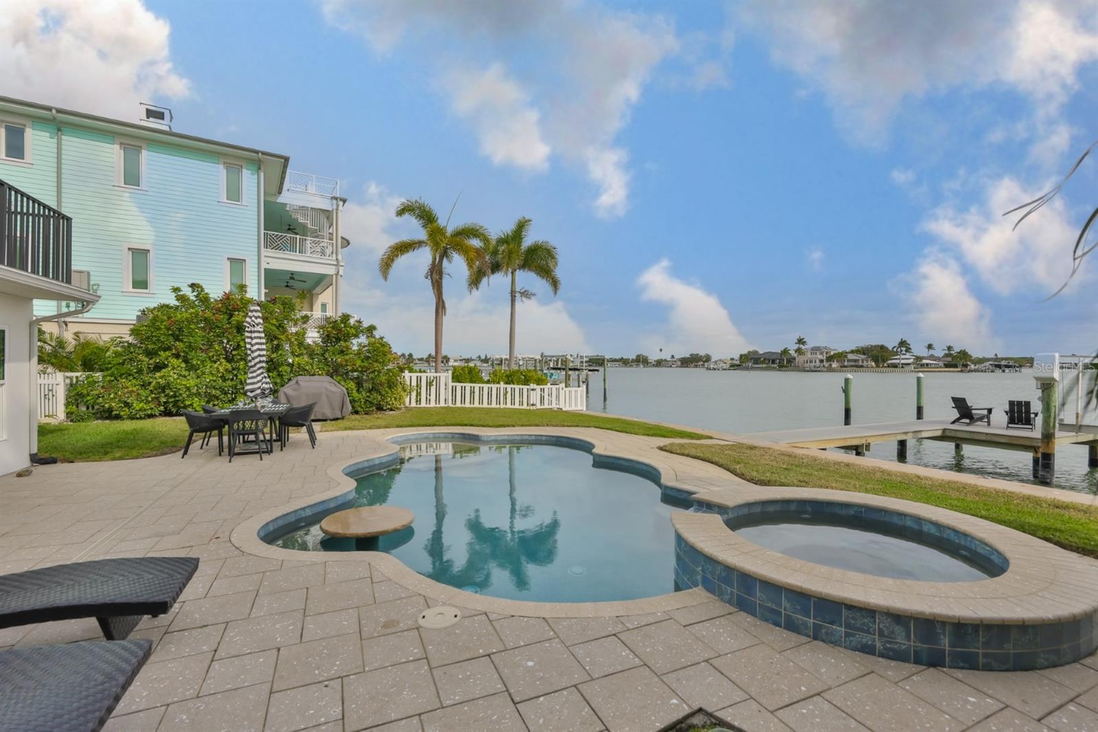 Image 7 of 44 For 387 12th Avenue