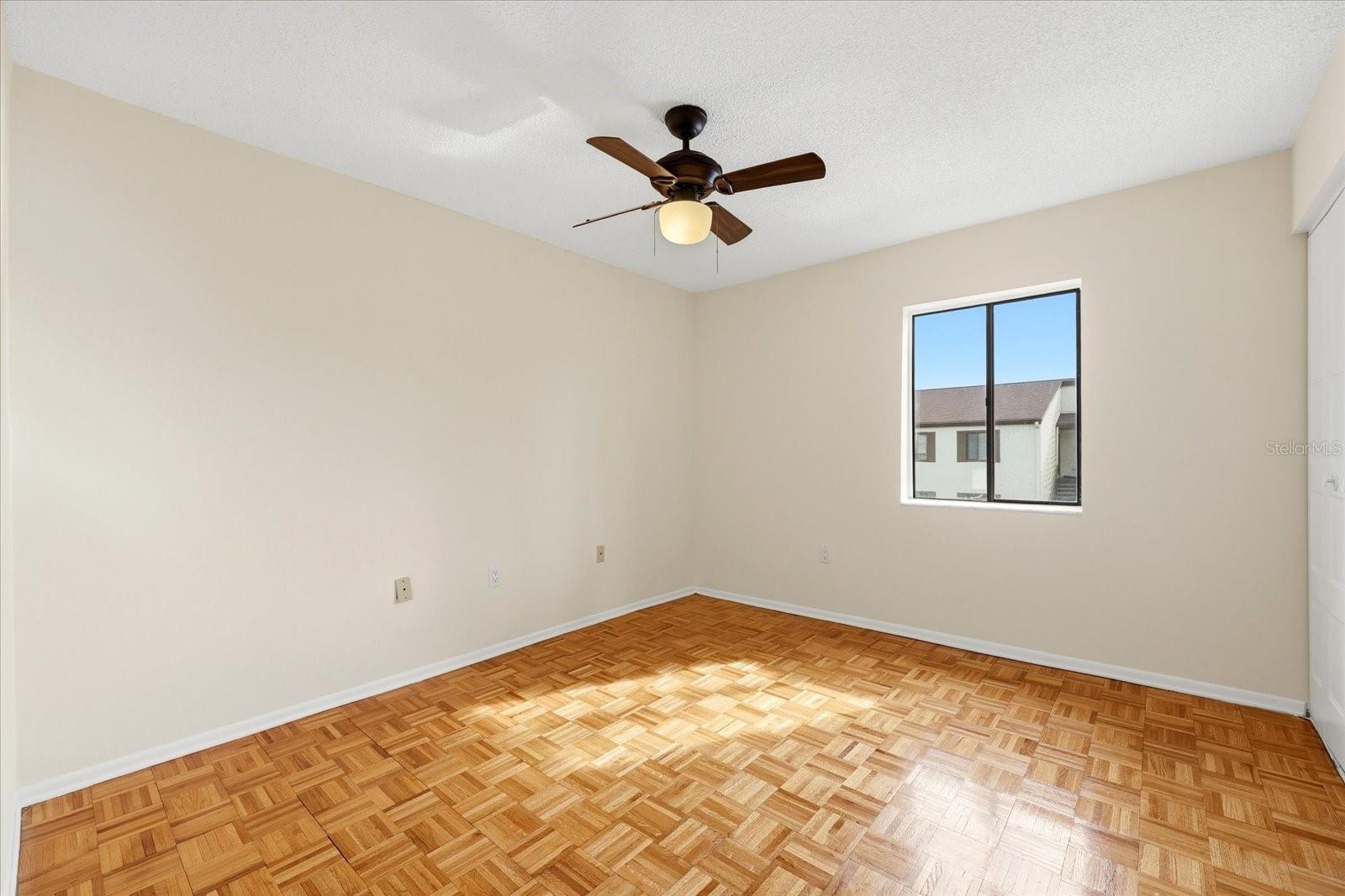 Image 12 of 22 For 723 115th Avenue N 2106