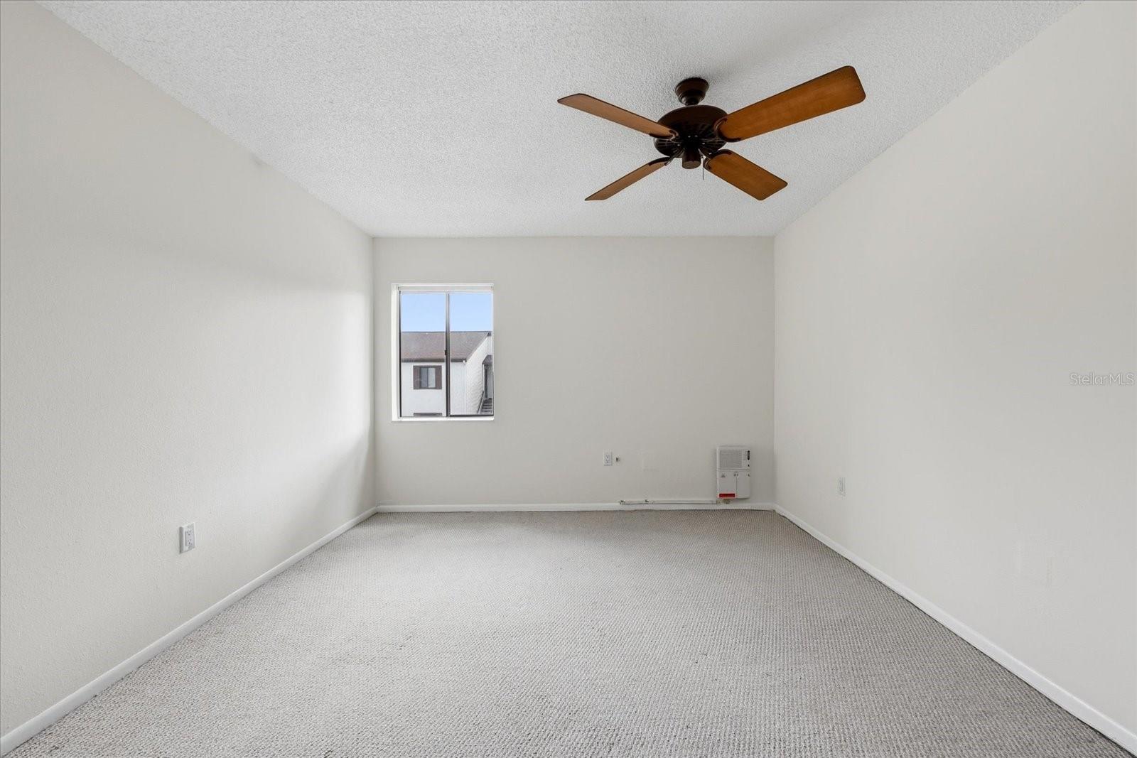 Image 16 of 22 For 723 115th Avenue N 2106