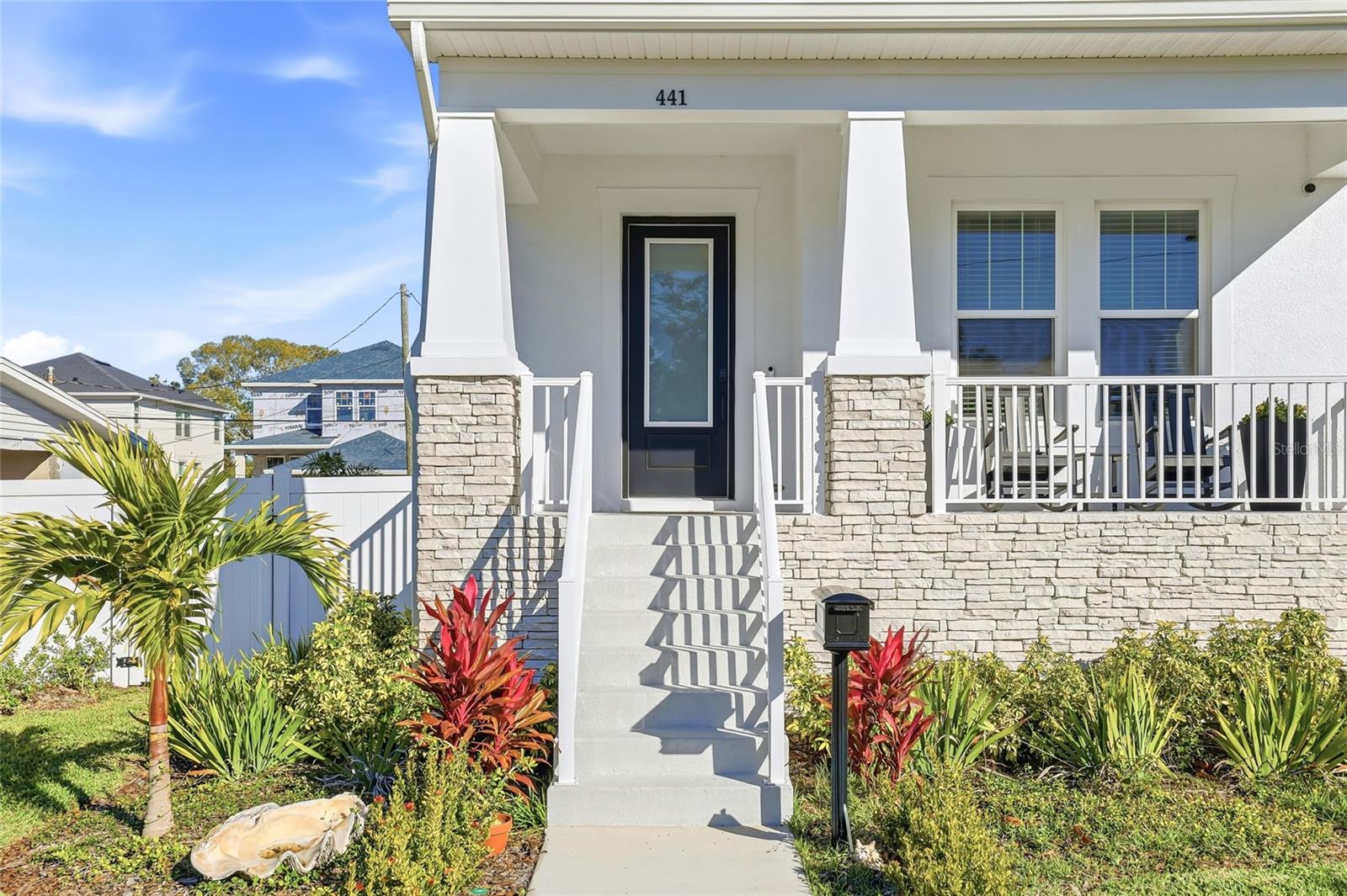 Image 20 of 52 For 441 42nd Avenue Ne