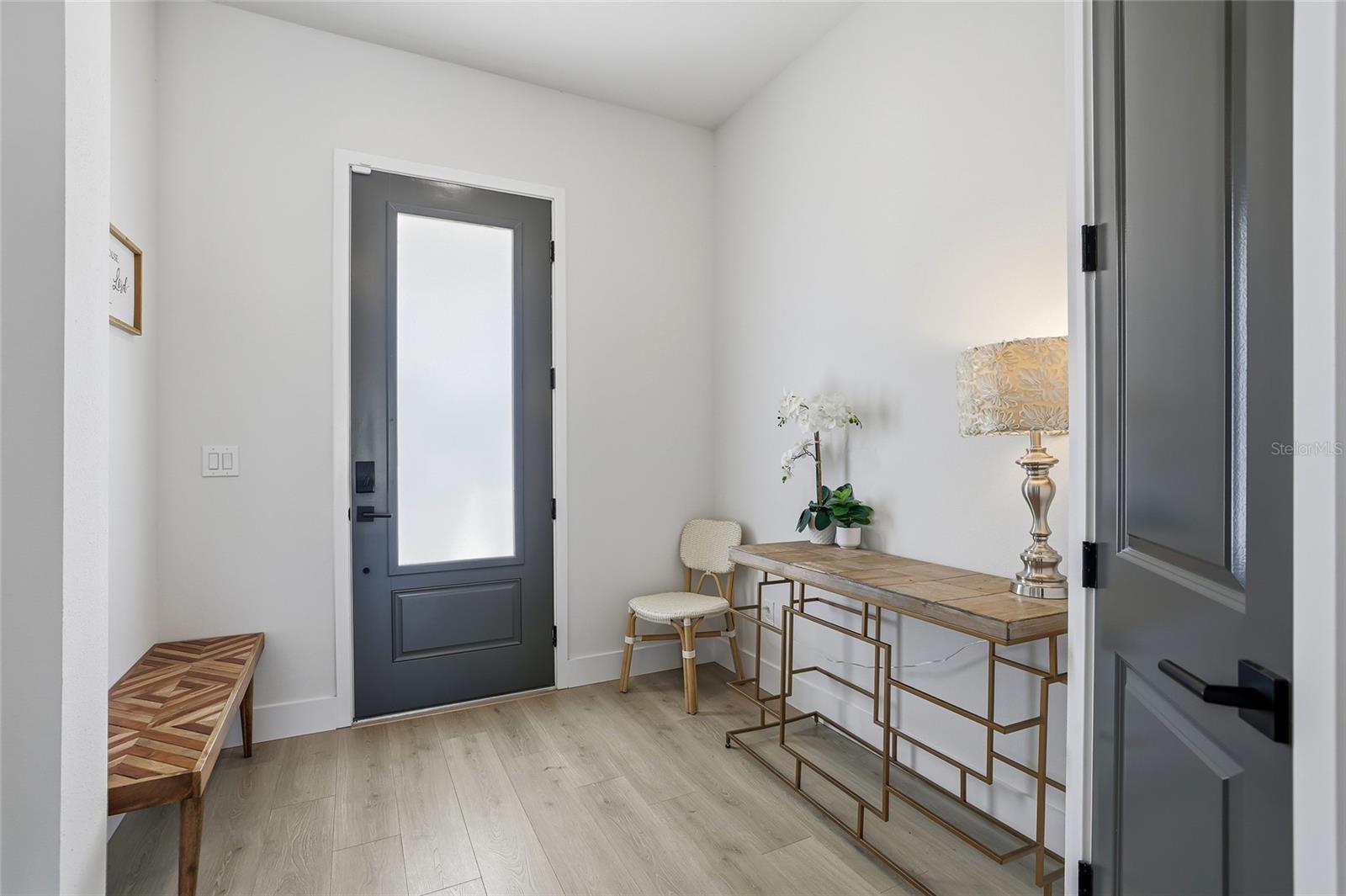 Image 21 of 52 For 441 42nd Avenue Ne