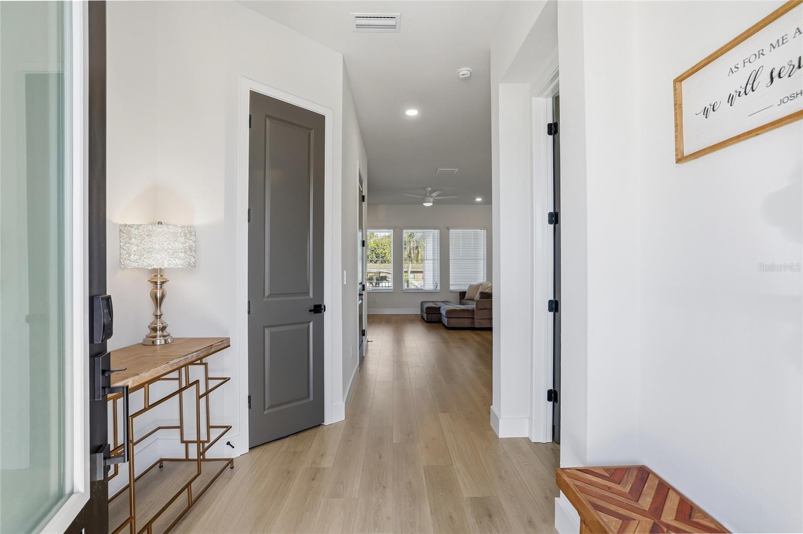 Image 22 of 52 For 441 42nd Avenue Ne