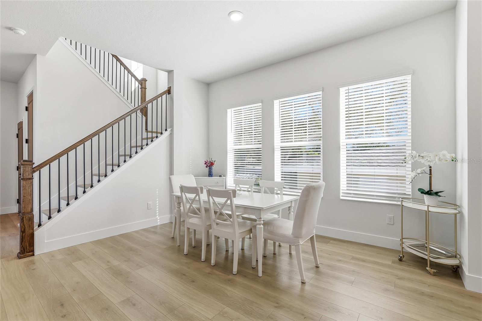 Image 30 of 52 For 441 42nd Avenue Ne