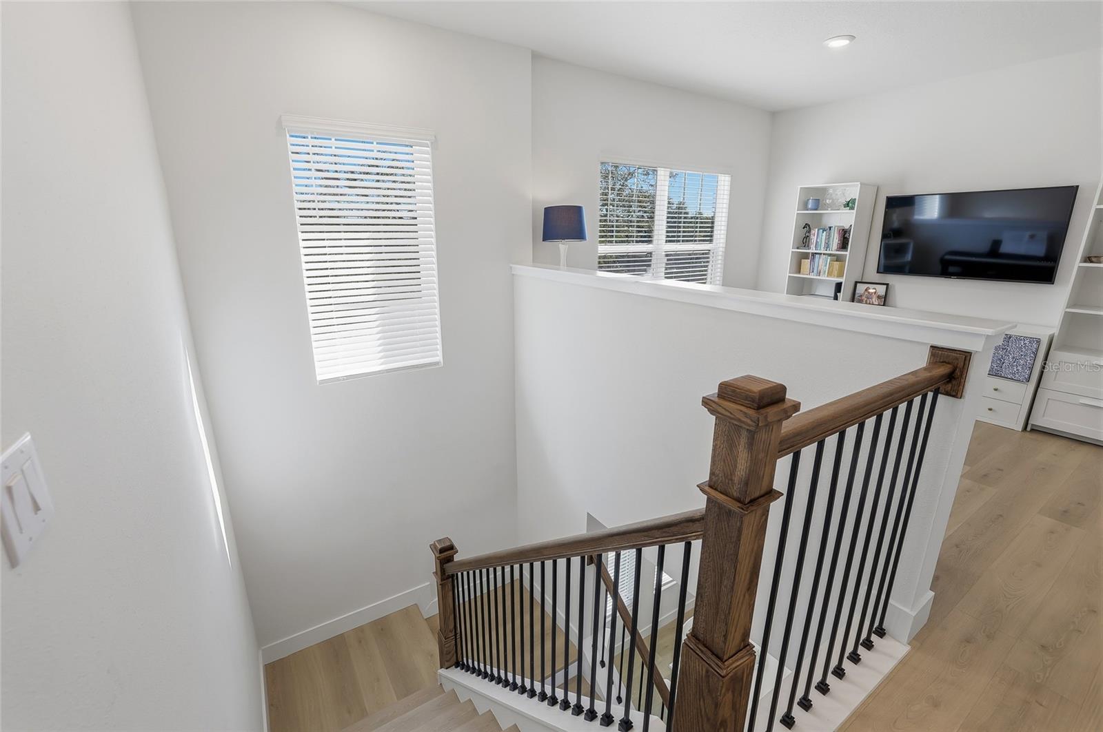 Image 34 of 52 For 441 42nd Avenue Ne