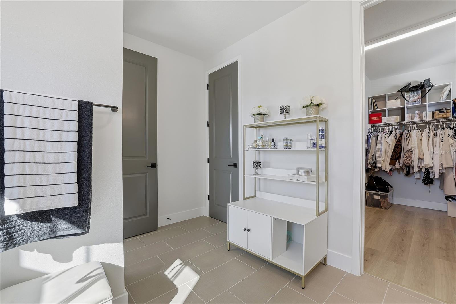 Image 43 of 52 For 441 42nd Avenue Ne