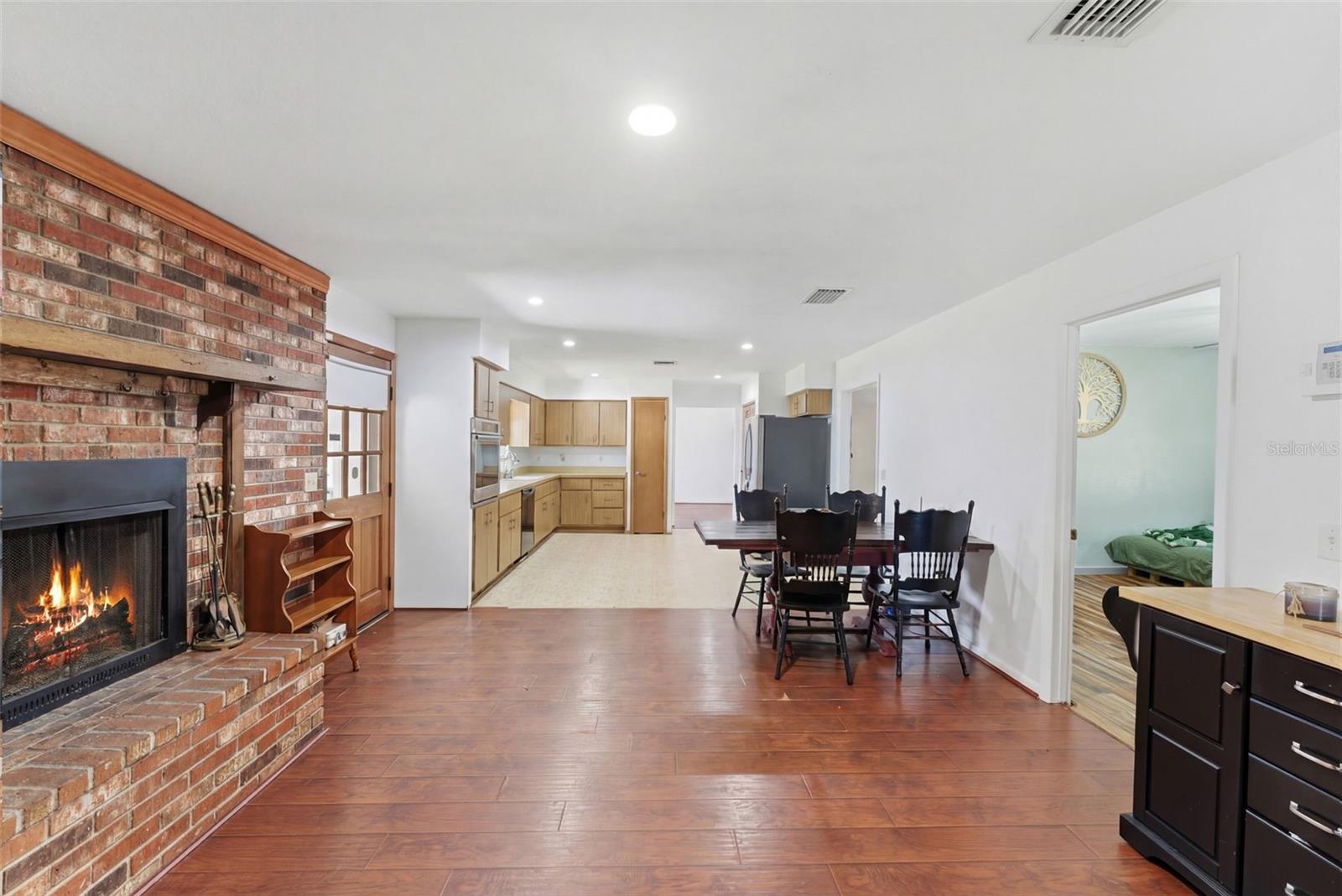 Image 30 of 67 For 6107 Arthur Road