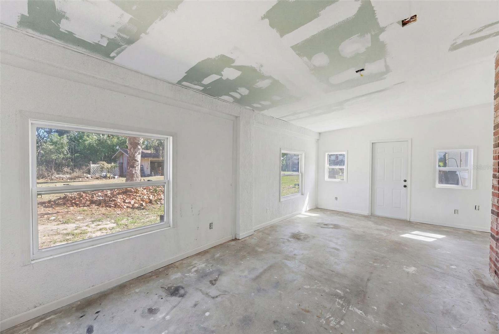 Image 43 of 67 For 6107 Arthur Road