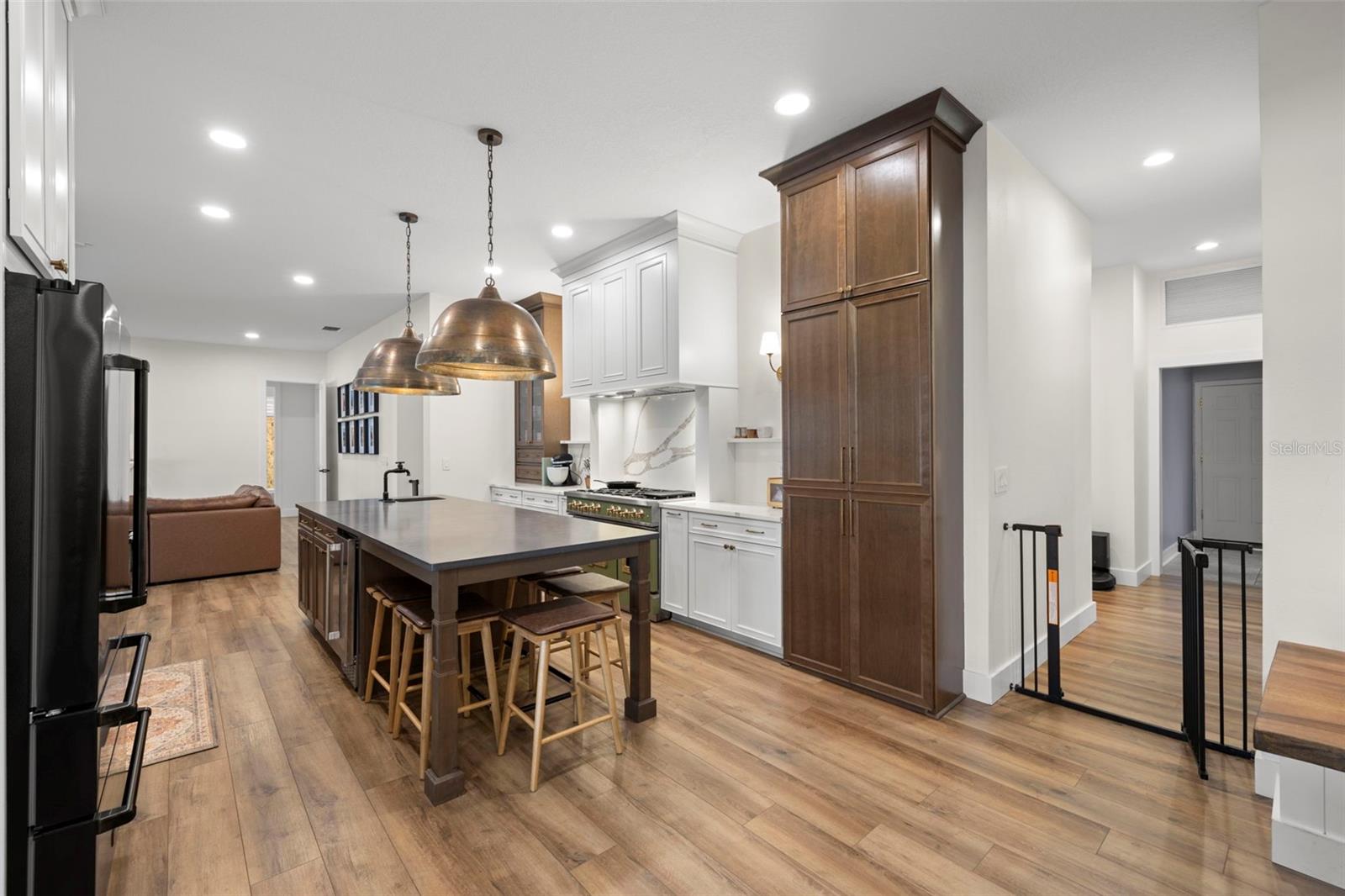 Image 32 of 74 For 2102 Chestnut Forest Drive