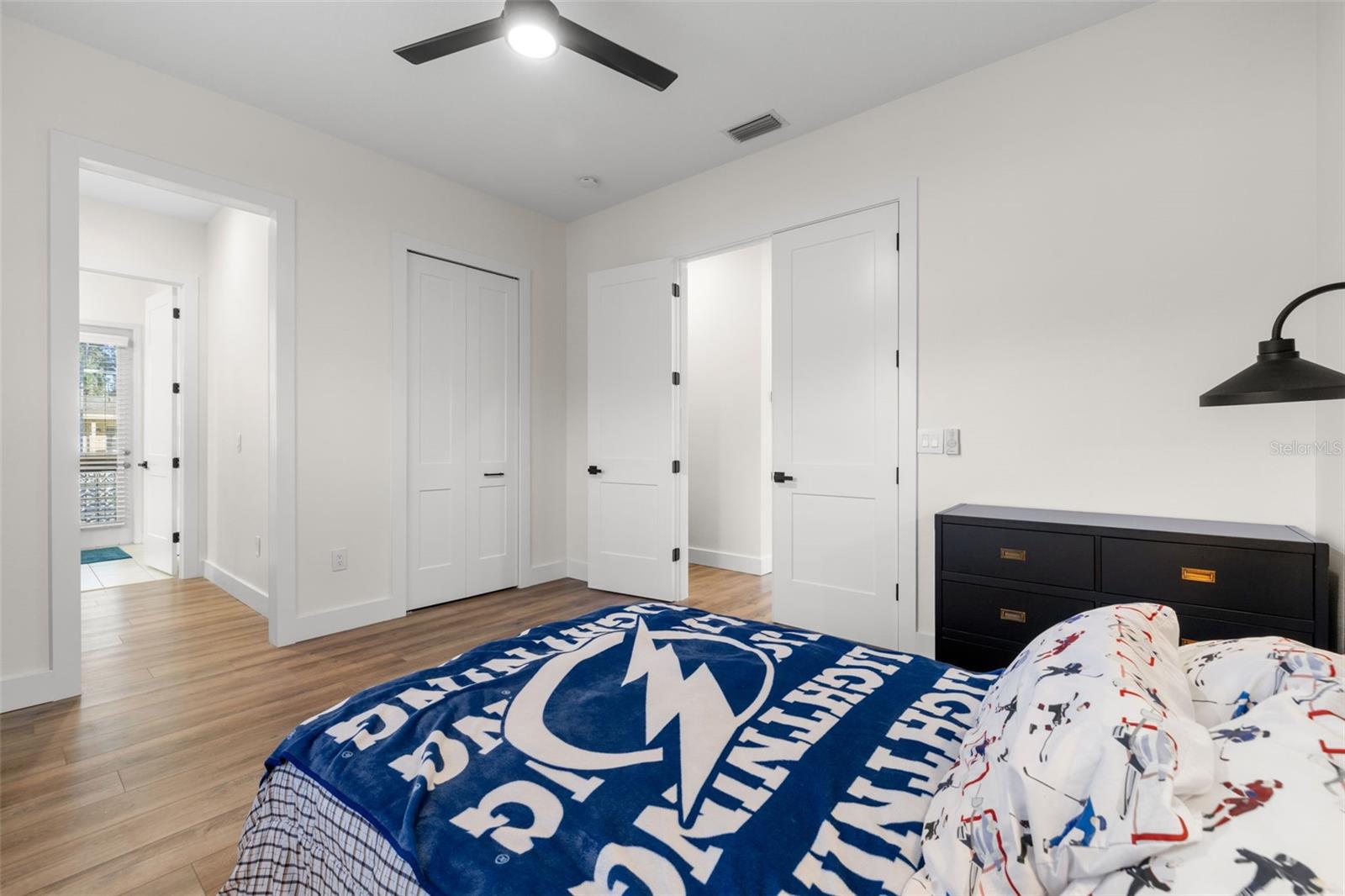 Image 40 of 74 For 2102 Chestnut Forest Drive