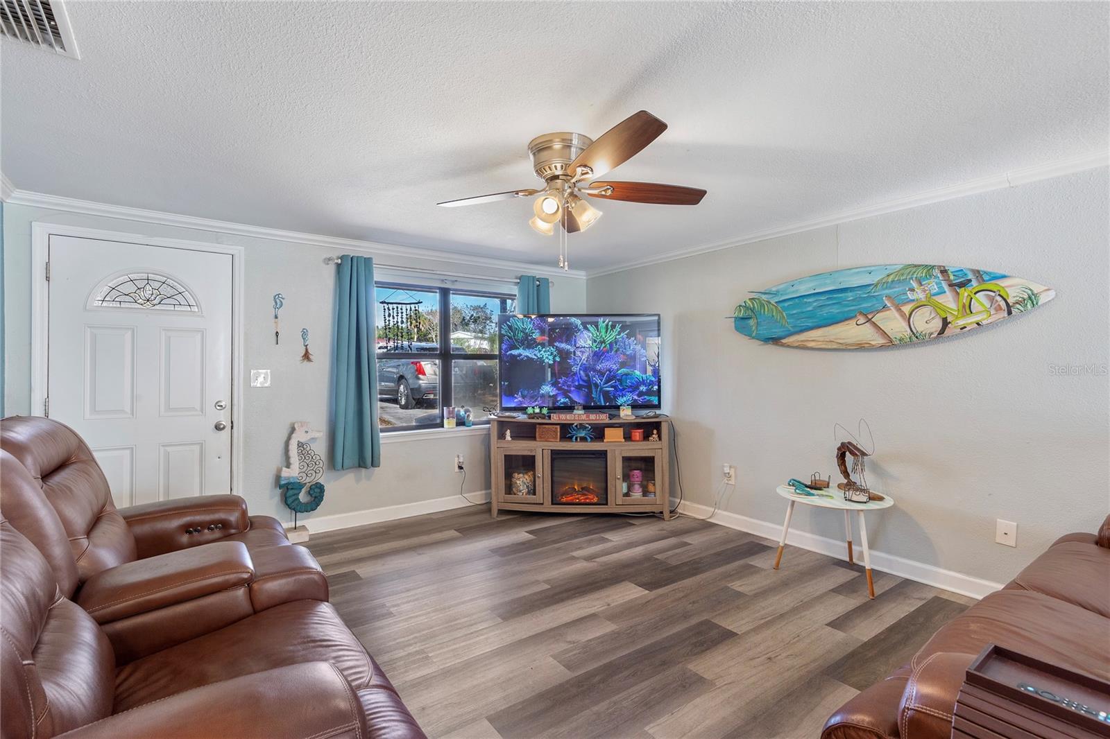 Image 5 of 29 For 4162 Alafia Boulevard