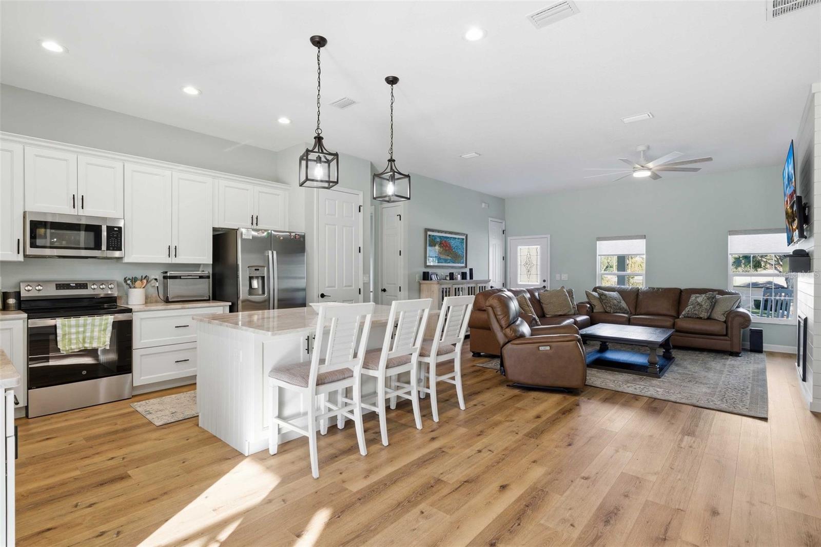 Image 12 of 56 For 8624 Cresco Lane