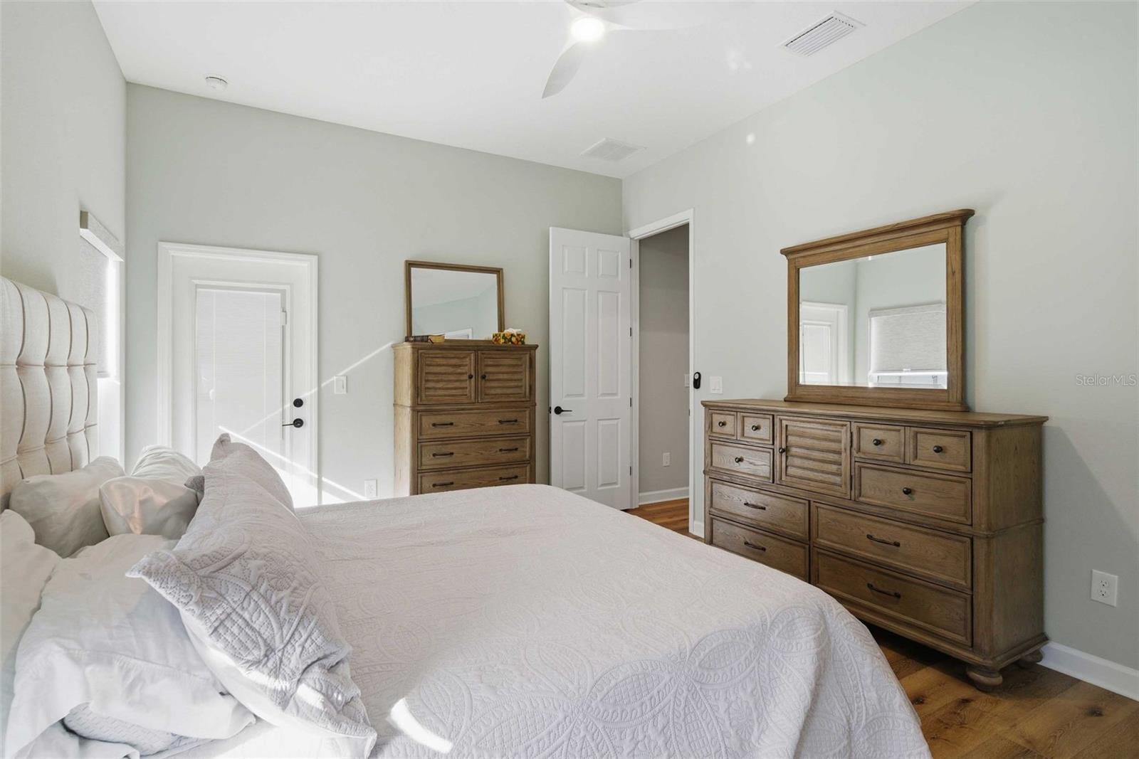 Image 20 of 56 For 8624 Cresco Lane