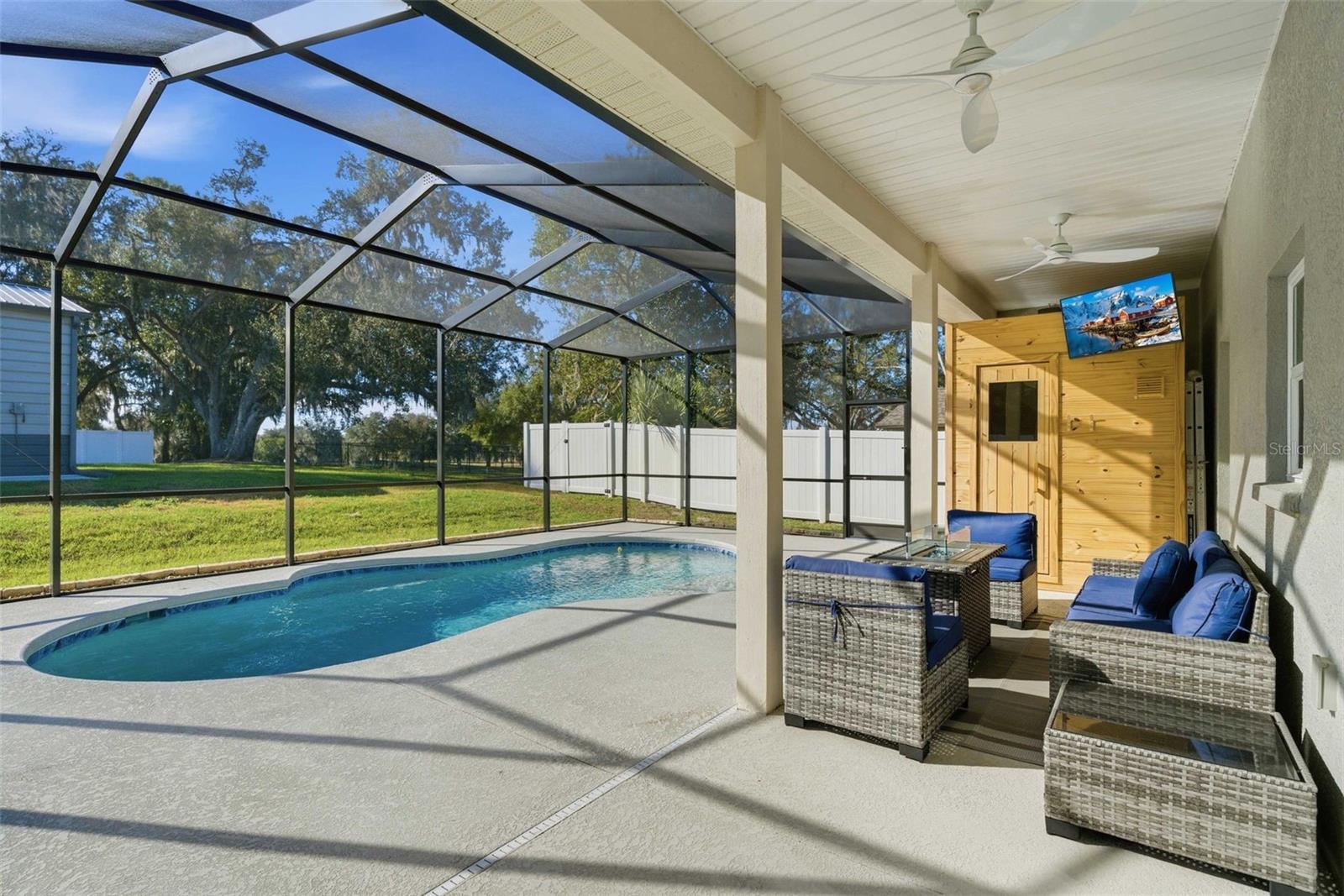 Image 24 of 56 For 8624 Cresco Lane