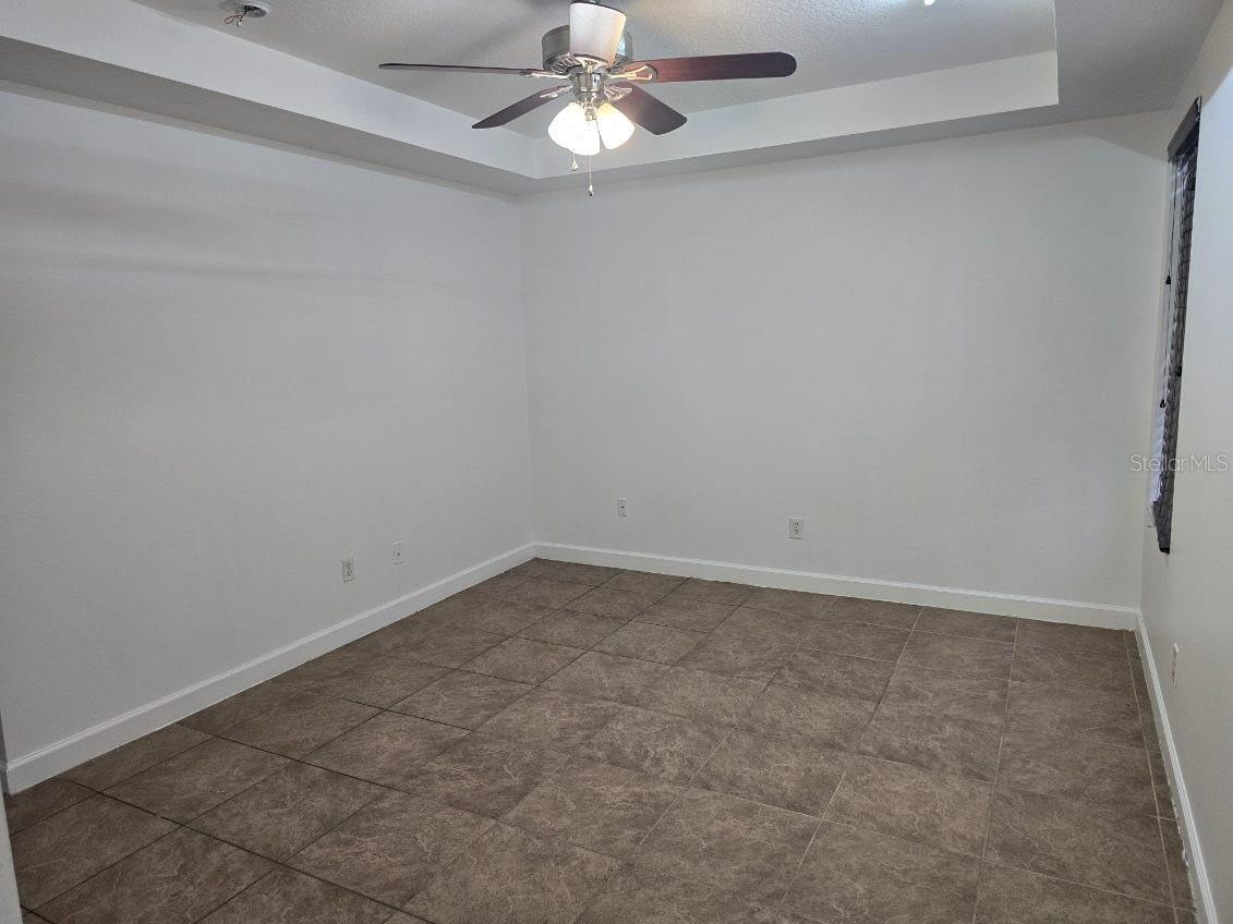 Image 6 of 13 For 18002 Birdwater Drive