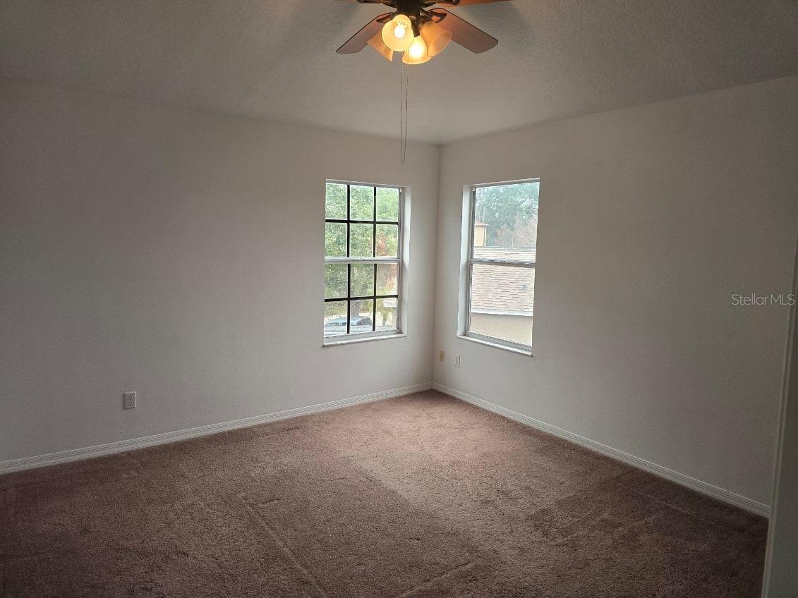 Image 7 of 13 For 18002 Birdwater Drive