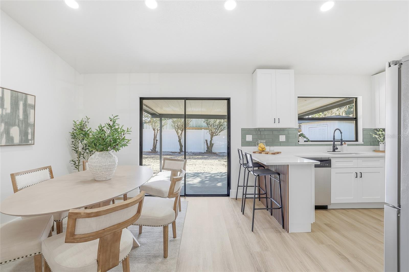 Image 7 of 36 For 3723 Coppertree Circle