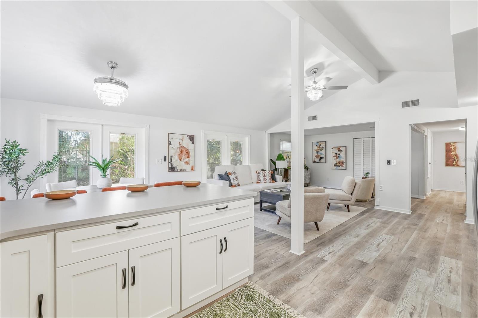 Image 11 of 34 For 1003 Greenleaf Way