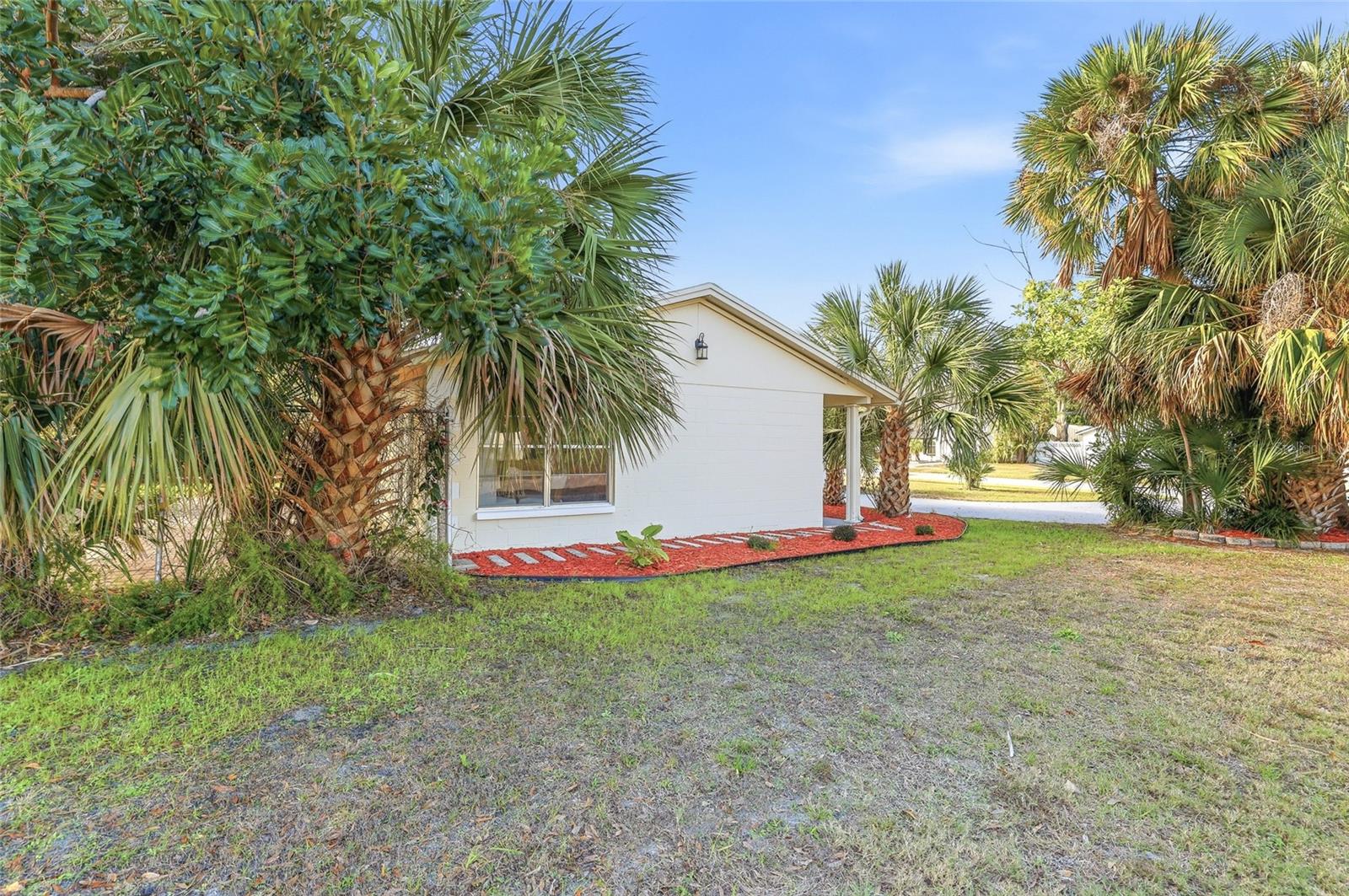 Image 29 of 34 For 1003 Greenleaf Way