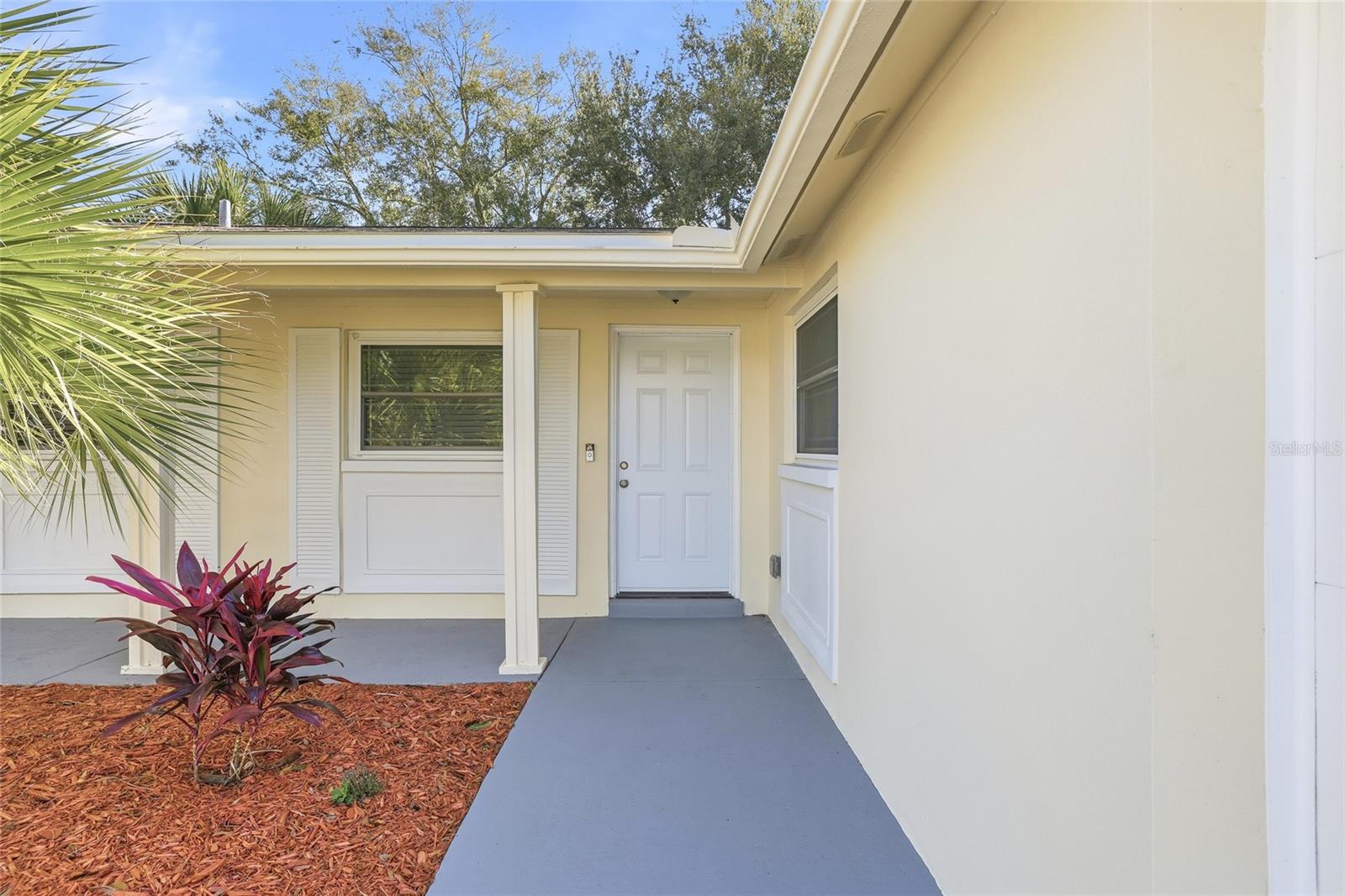 Image 33 of 34 For 1003 Greenleaf Way