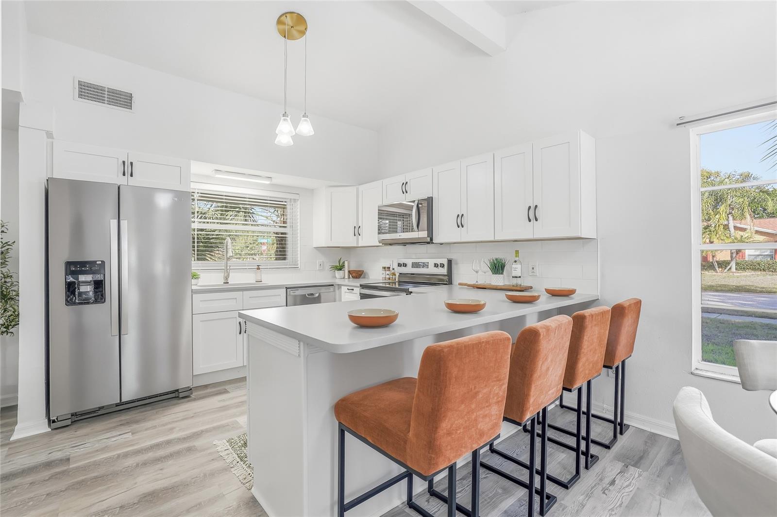 Image 7 of 34 For 1003 Greenleaf Way