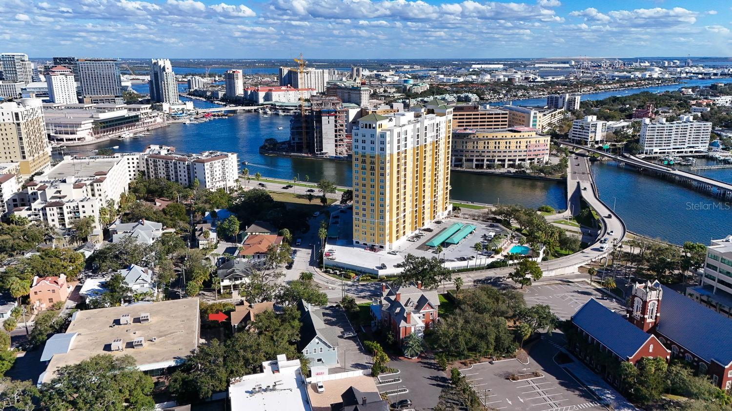 Image 23 of 35 For 333 Plant Avenue