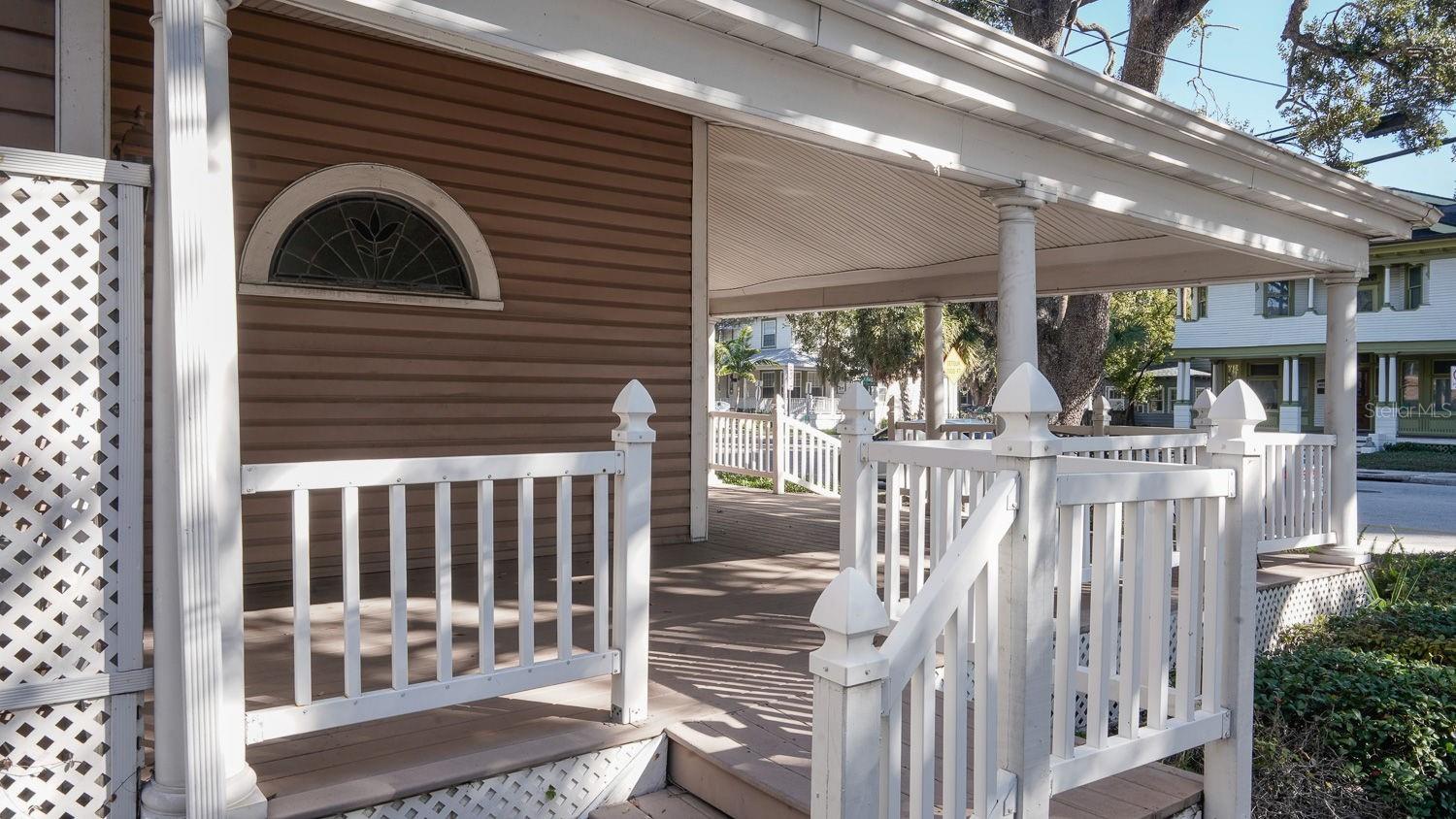 Image 9 of 35 For 333 Plant Avenue