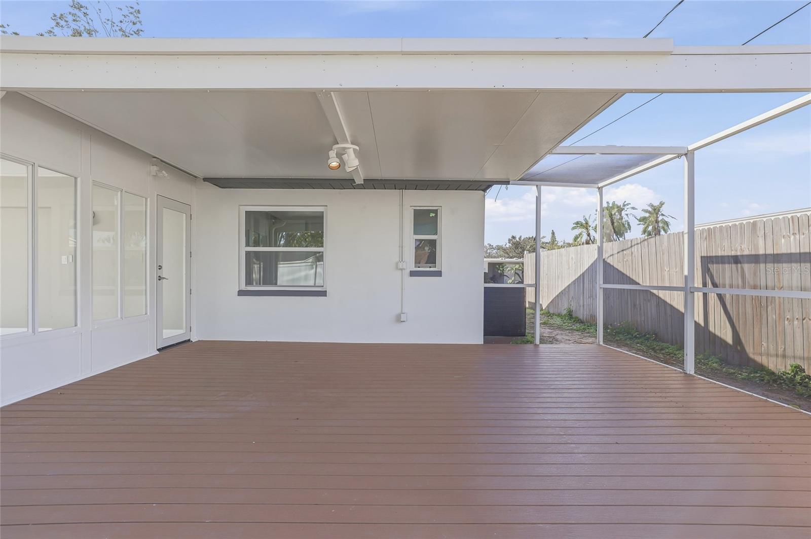 Image 25 of 33 For 10799 99th Place