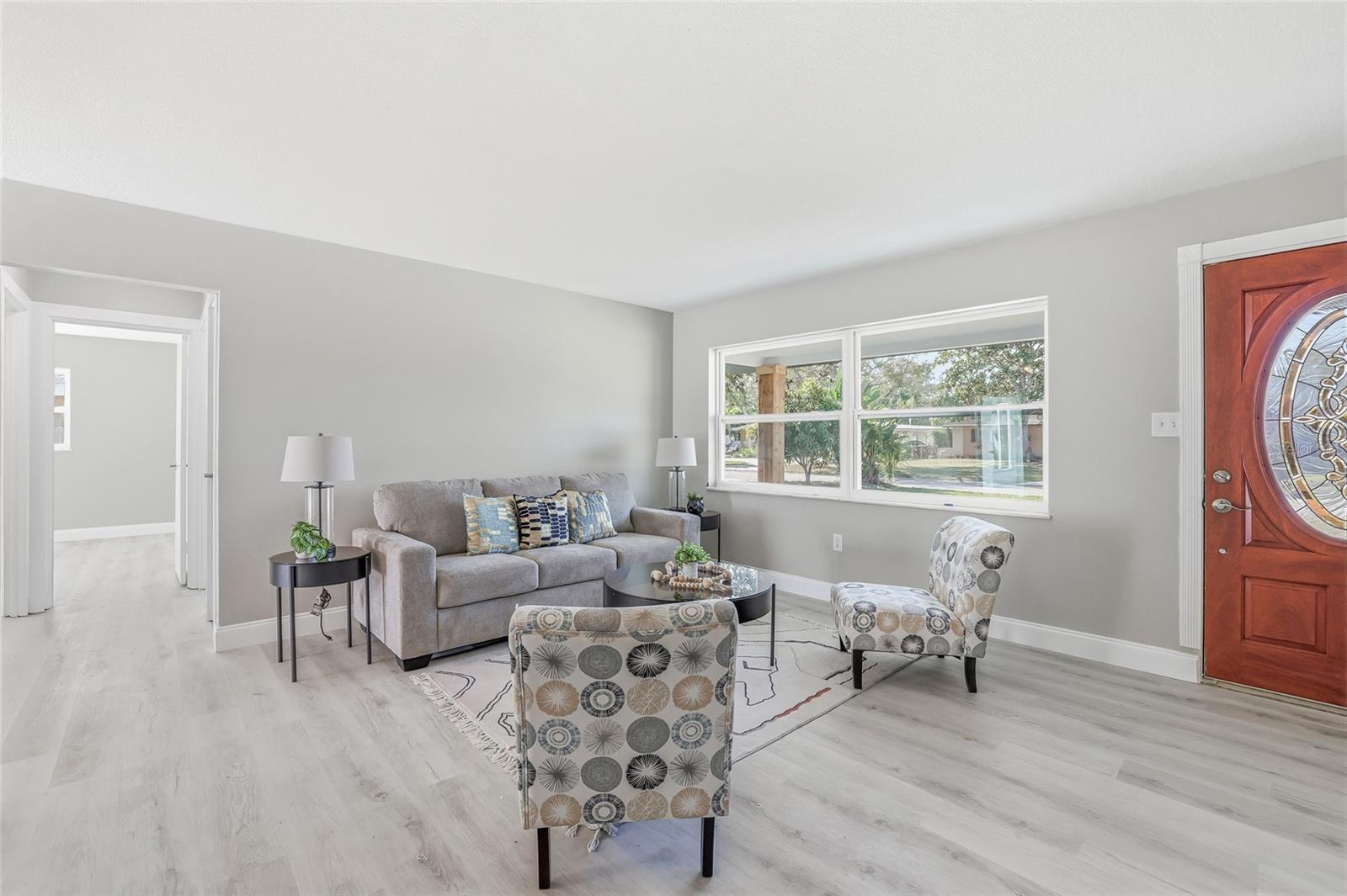 Image 3 of 33 For 10799 99th Place