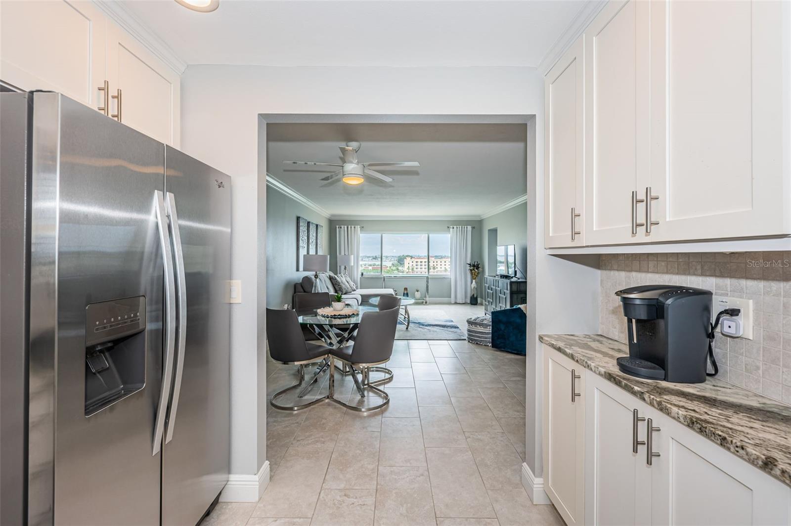 Image 8 of 52 For 4775 Cove Circle 904