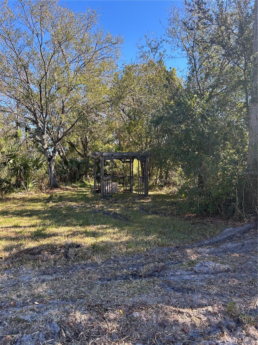 Image 9 of 9 For 5927 Lynn Road