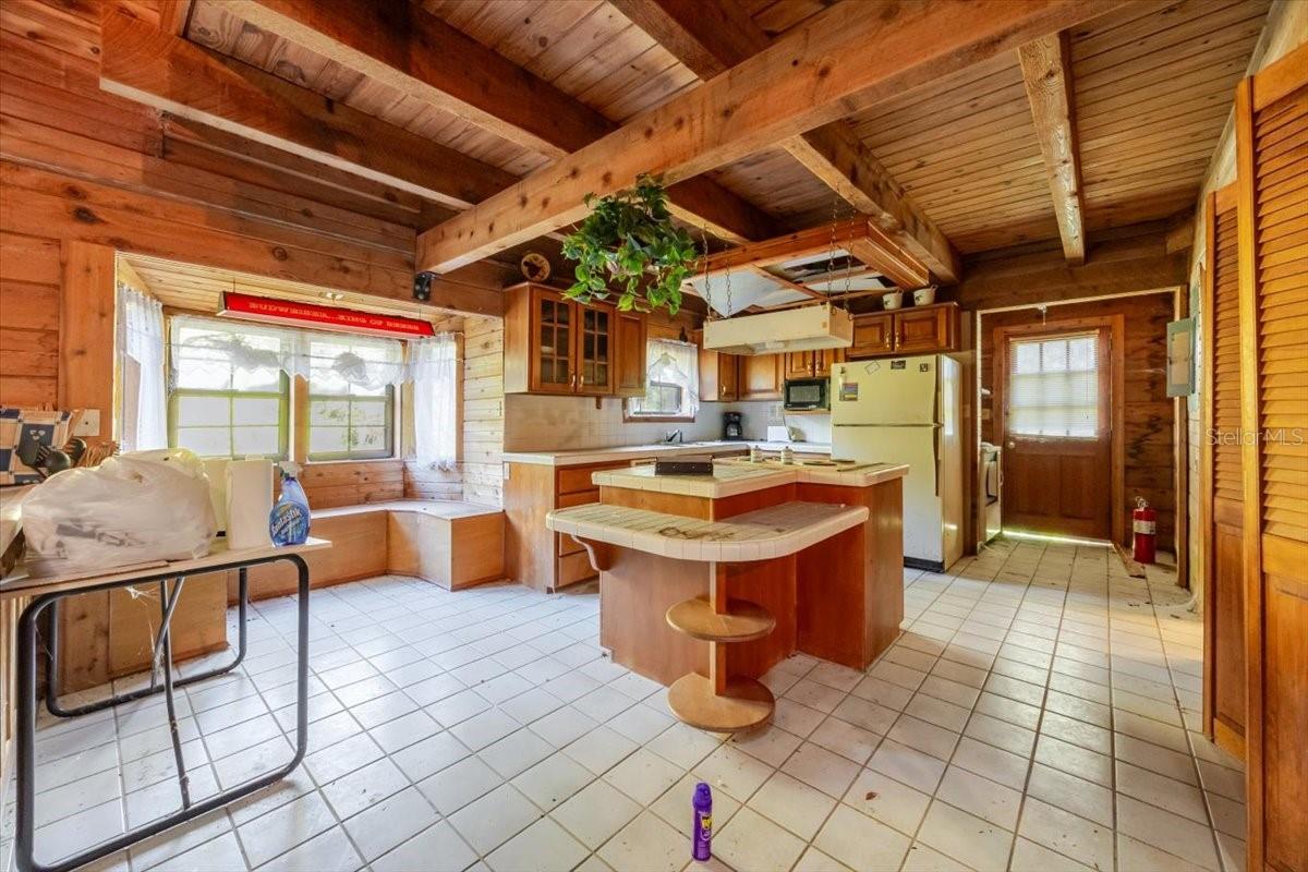 Image 2 of 37 For 9510 Oak Court