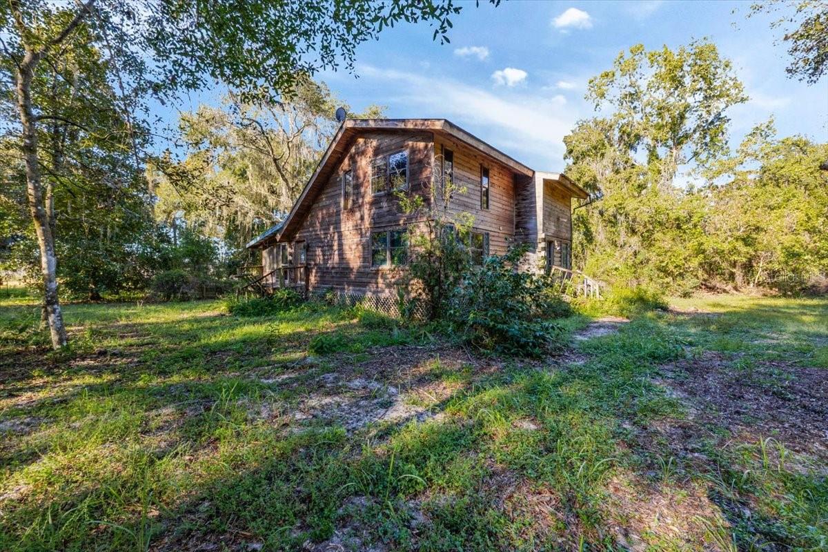 Image 32 of 37 For 9510 Oak Court