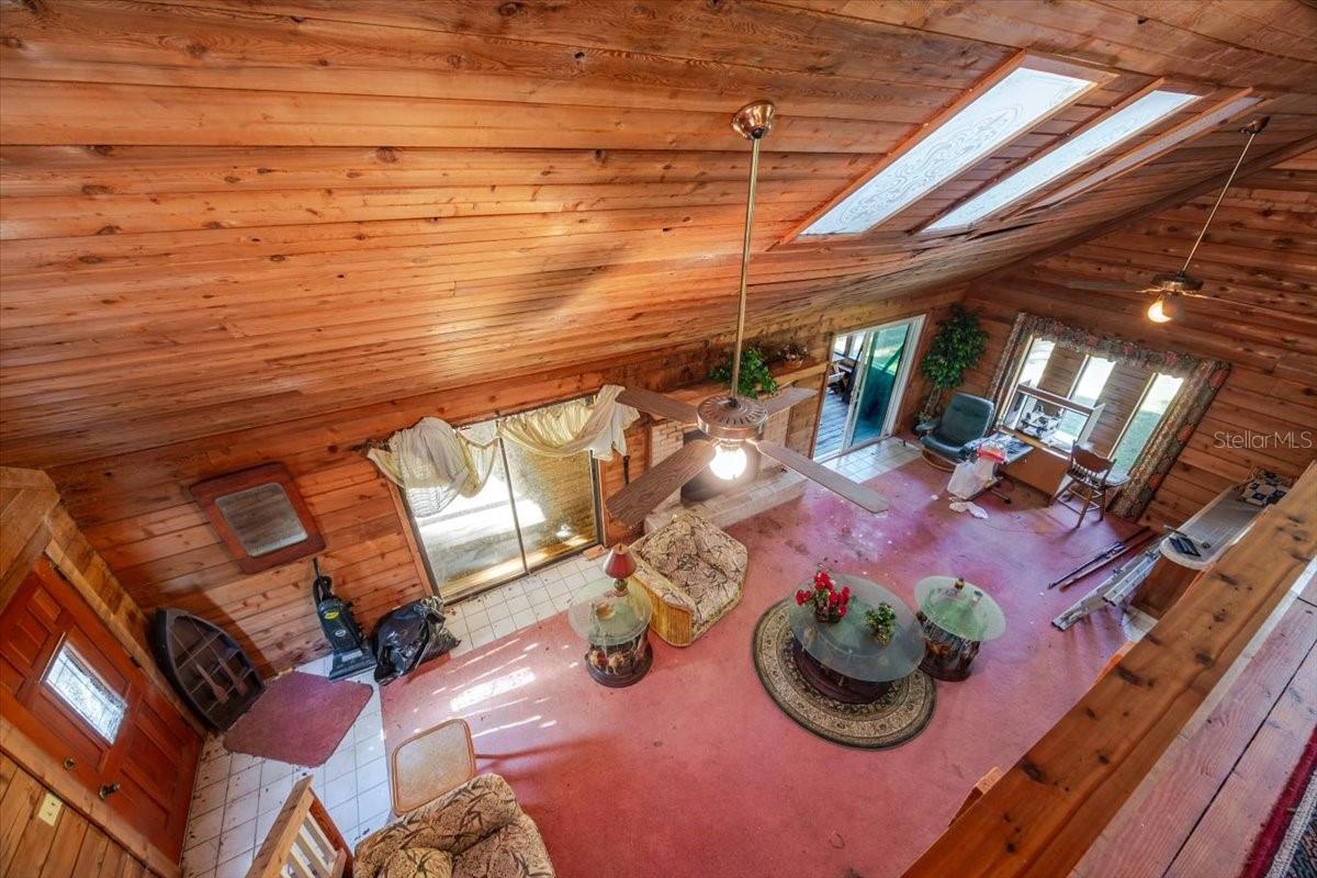 Image 5 of 37 For 9510 Oak Court