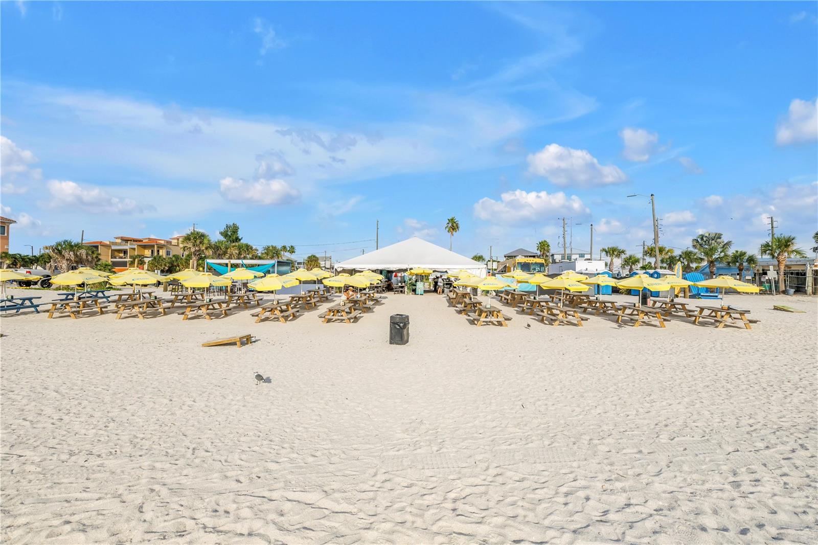 Image 32 of 38 For 8565 Gulf Boulevard 23s