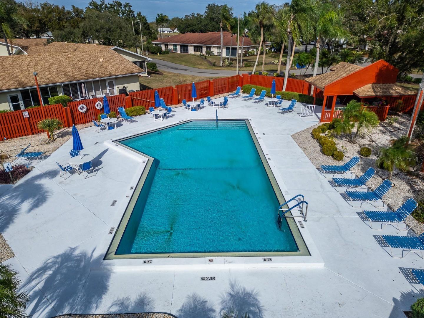 Image 18 of 20 For 413 Lake Point Court 4-b