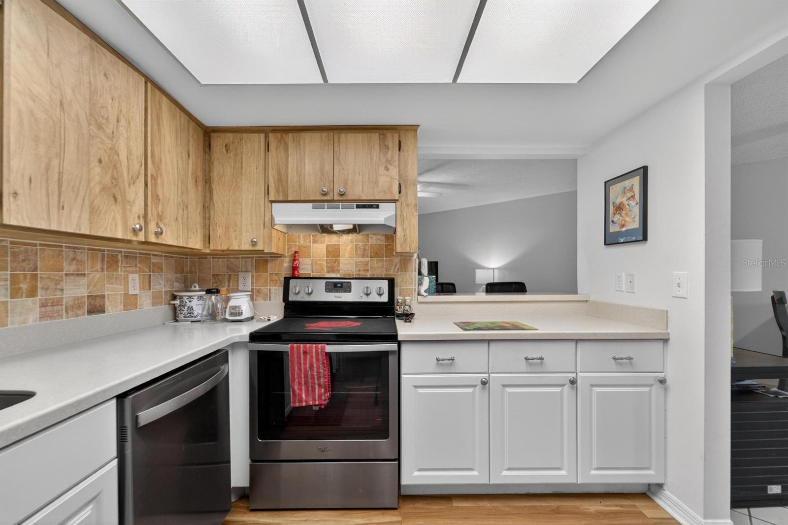 Image 6 of 20 For 413 Lake Point Court 4-b