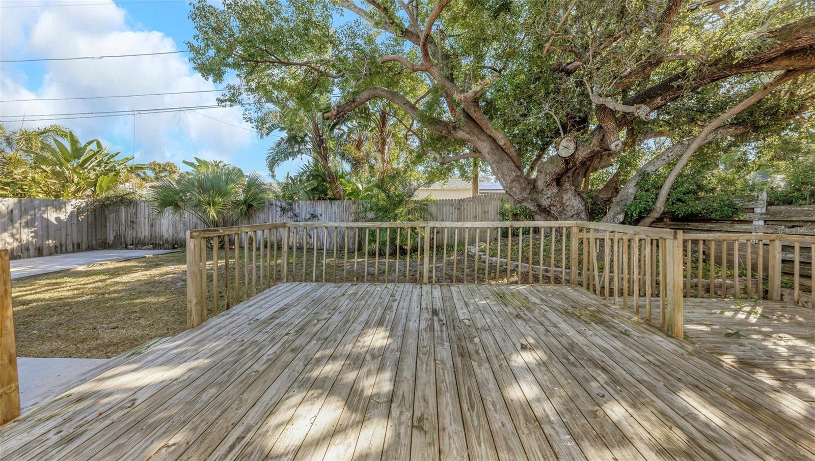 Image 26 of 26 For 1495 Lakeside Drive