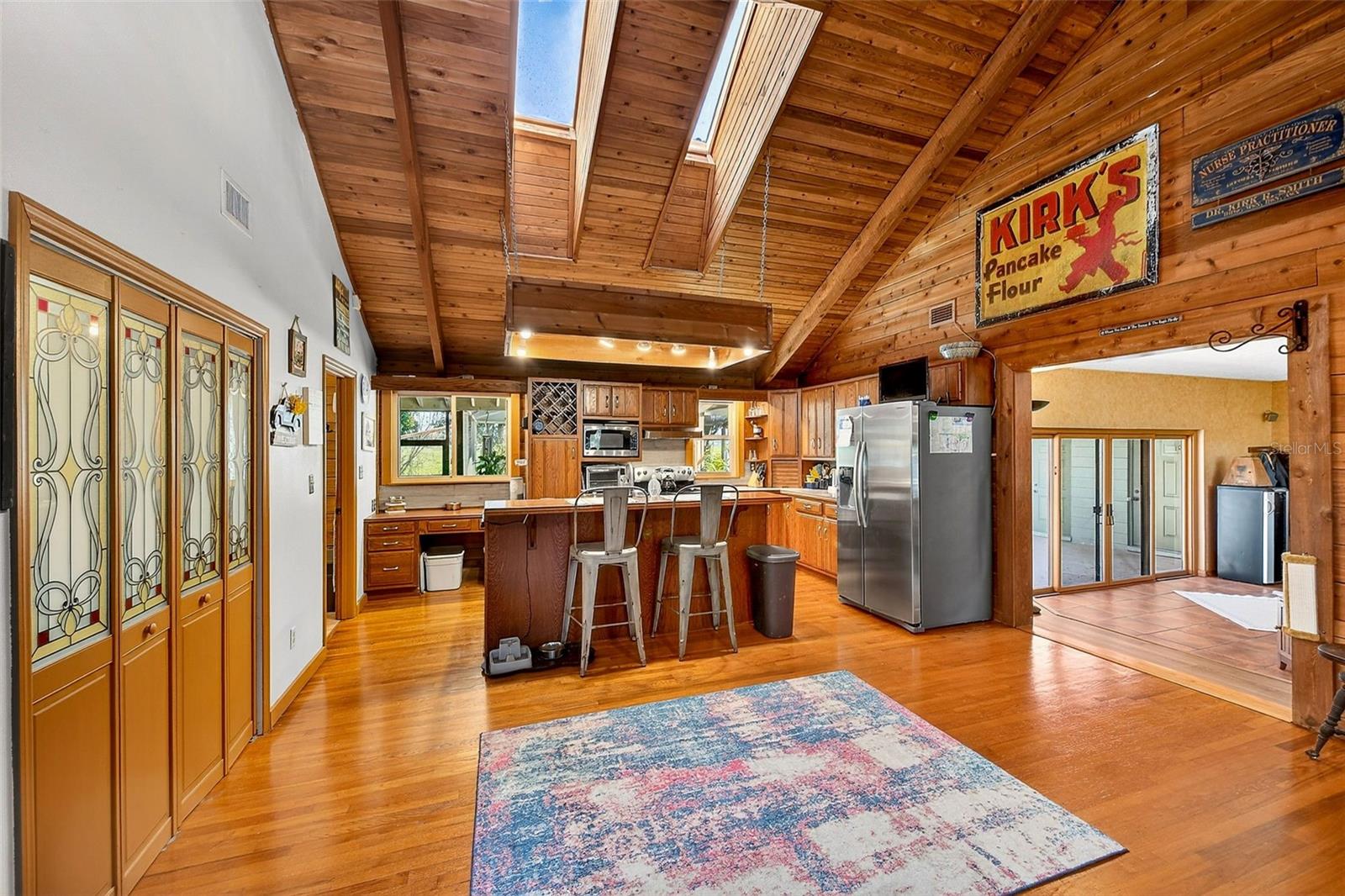 Image 13 of 84 For 2635 Dover Road