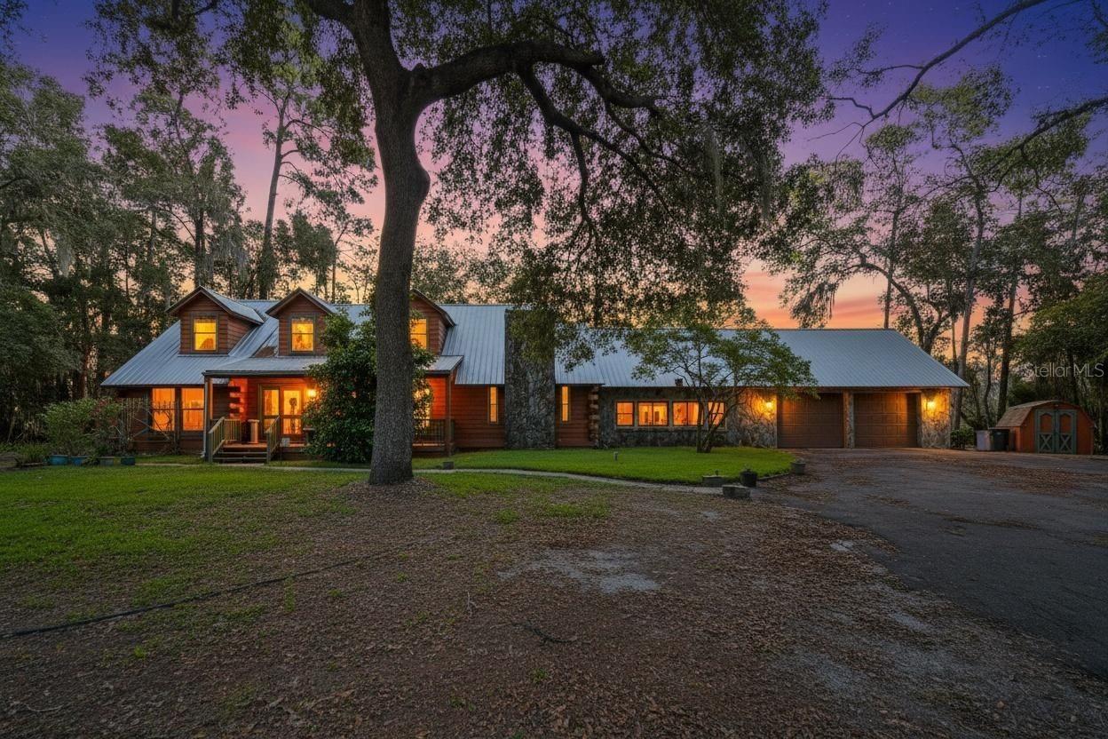 Image 2 of 84 For 2635 Dover Road