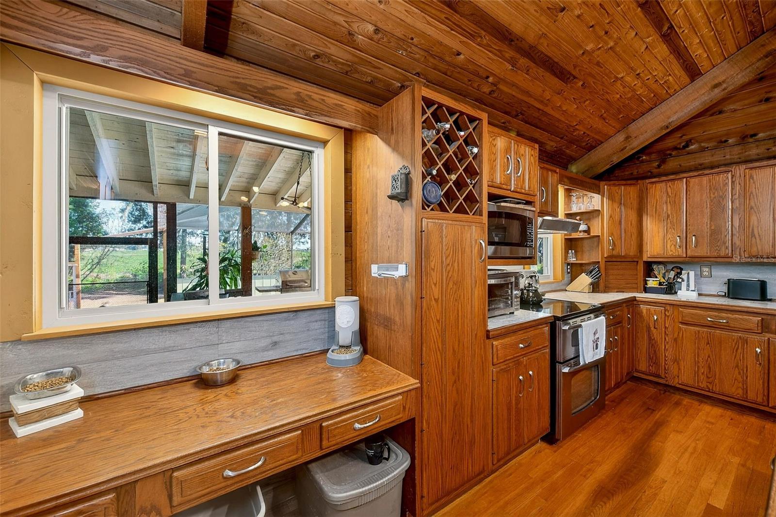 Image 20 of 84 For 2635 Dover Road