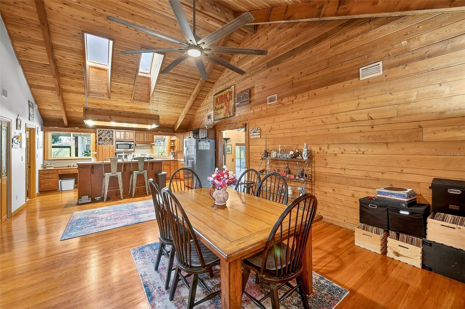 Image 25 of 84 For 2635 Dover Road