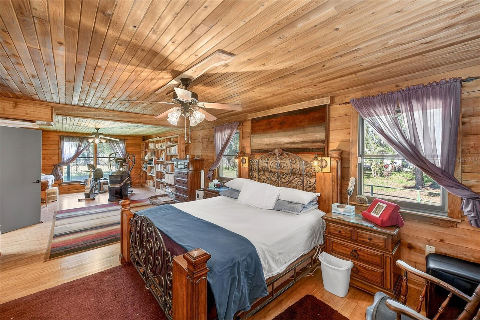 Image 34 of 84 For 2635 Dover Road