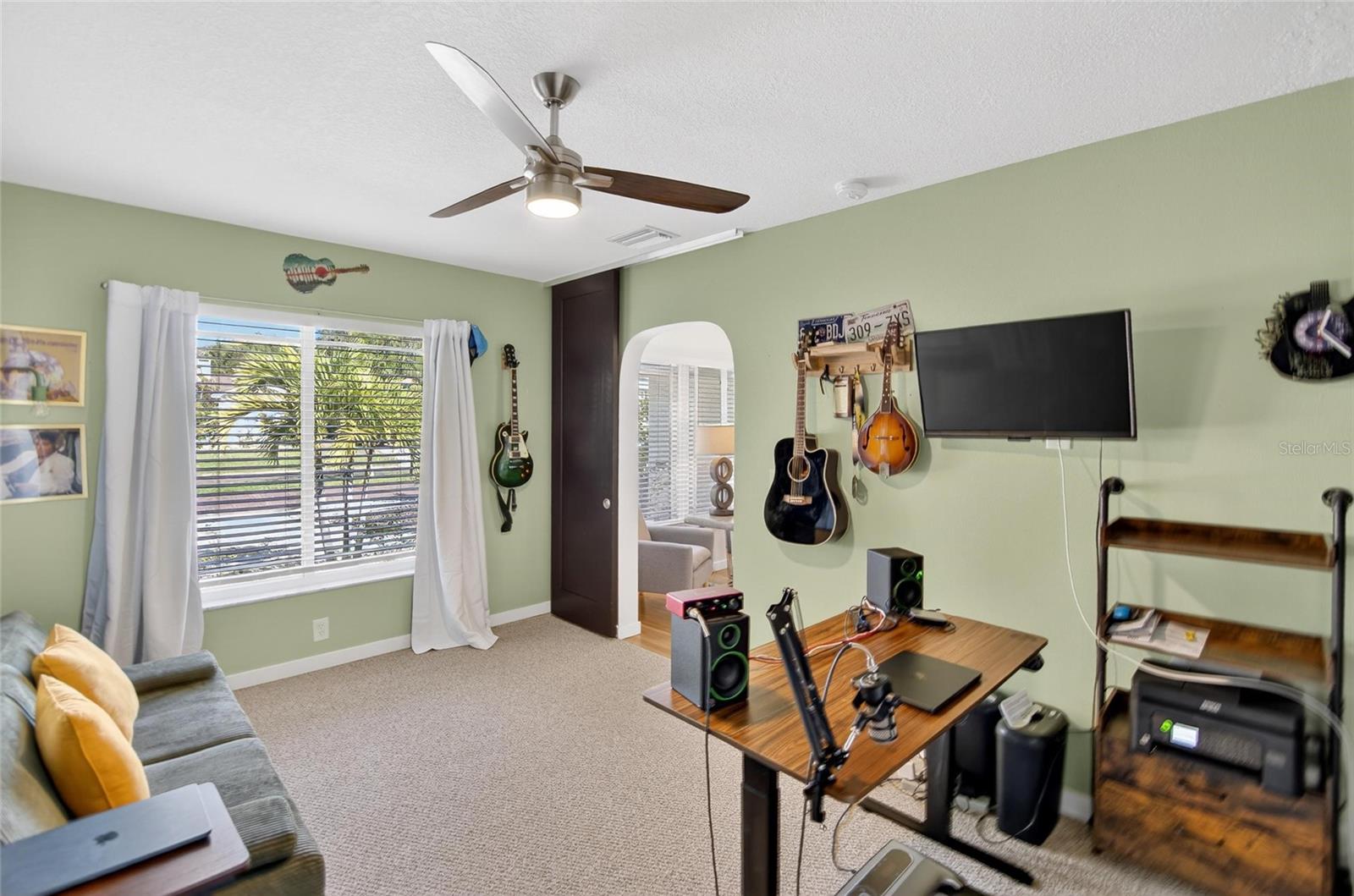 Image 25 of 70 For 6238 14th Avenue S