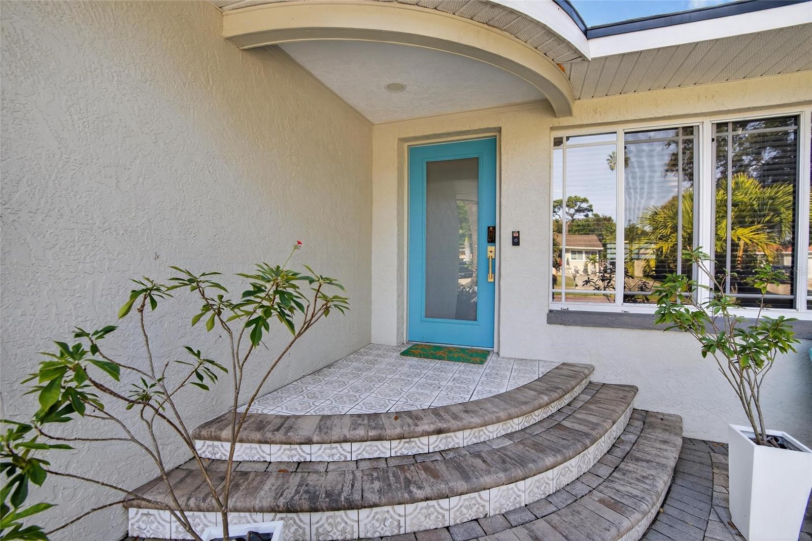 Image 5 of 70 For 6238 14th Avenue S